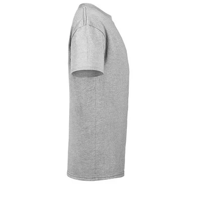 Men's Turning Red Friends 4Eva Polaroids T-Shirt 3 Men's Turning Red Friends 4Eva Polaroids T-Shirt - Image 3