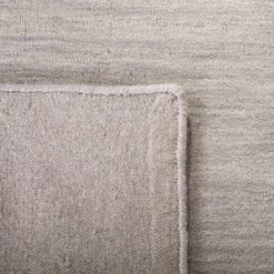 Safavieh Kids SFK802 Hand Loomed Area Rug - Safavieh -Professional Childrens Furniture Store GUEST 28785f3b c015 4b54 93da dfca81a12f79