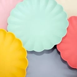 Meri-Meri Meri Meri Small Multicolor Reusable Bamboo Plates (Pack Of 6) -Professional Childrens Furniture Store GUEST 3992fcae c158 41cd 98aa a60c1e57242c