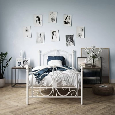 Twin Kids' Bombay Metal Bed White - Room & Joy 4 Twin Kids' Bombay Metal Bed White - Room & Joy - Image 4