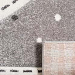 Carousel Kids CRK154 Power Loomed Area Rug - Safavieh -Professional Childrens Furniture Store GUEST cd9d4778 e996 4194 bb55 84c1c7598a8b